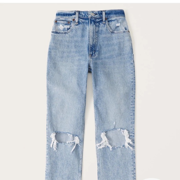 Abercrombie Curve Love Ultra High Rise 90s Straight Jean Size 29 - Picture 2 of 5